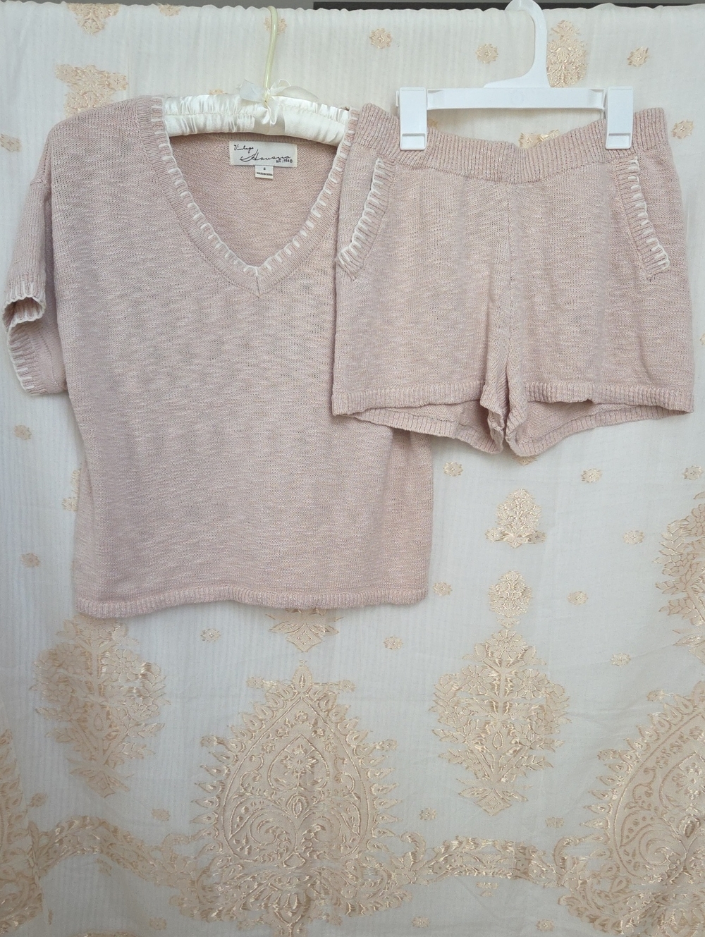 Vintage Havana Pale Blush Knit V-Neck Top & Shorts Set -S